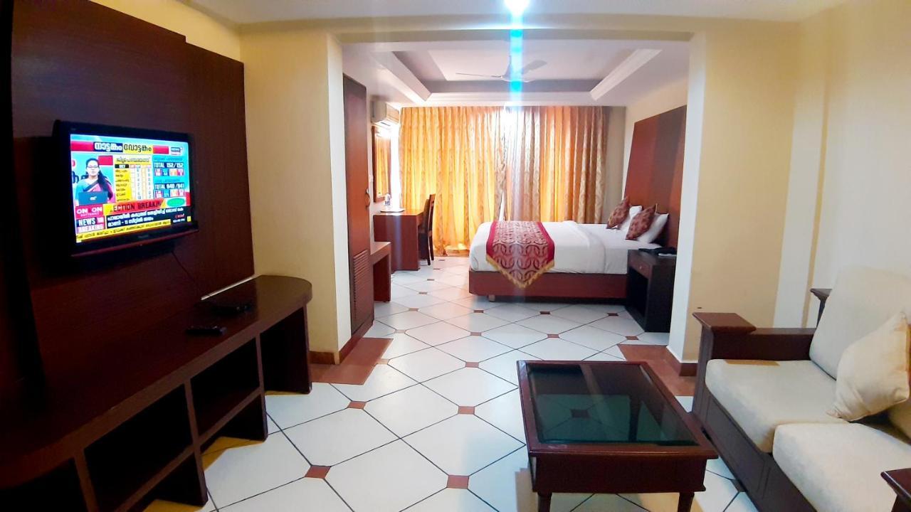 Emarald Hotel Cochin Kochi Dış mekan fotoğraf