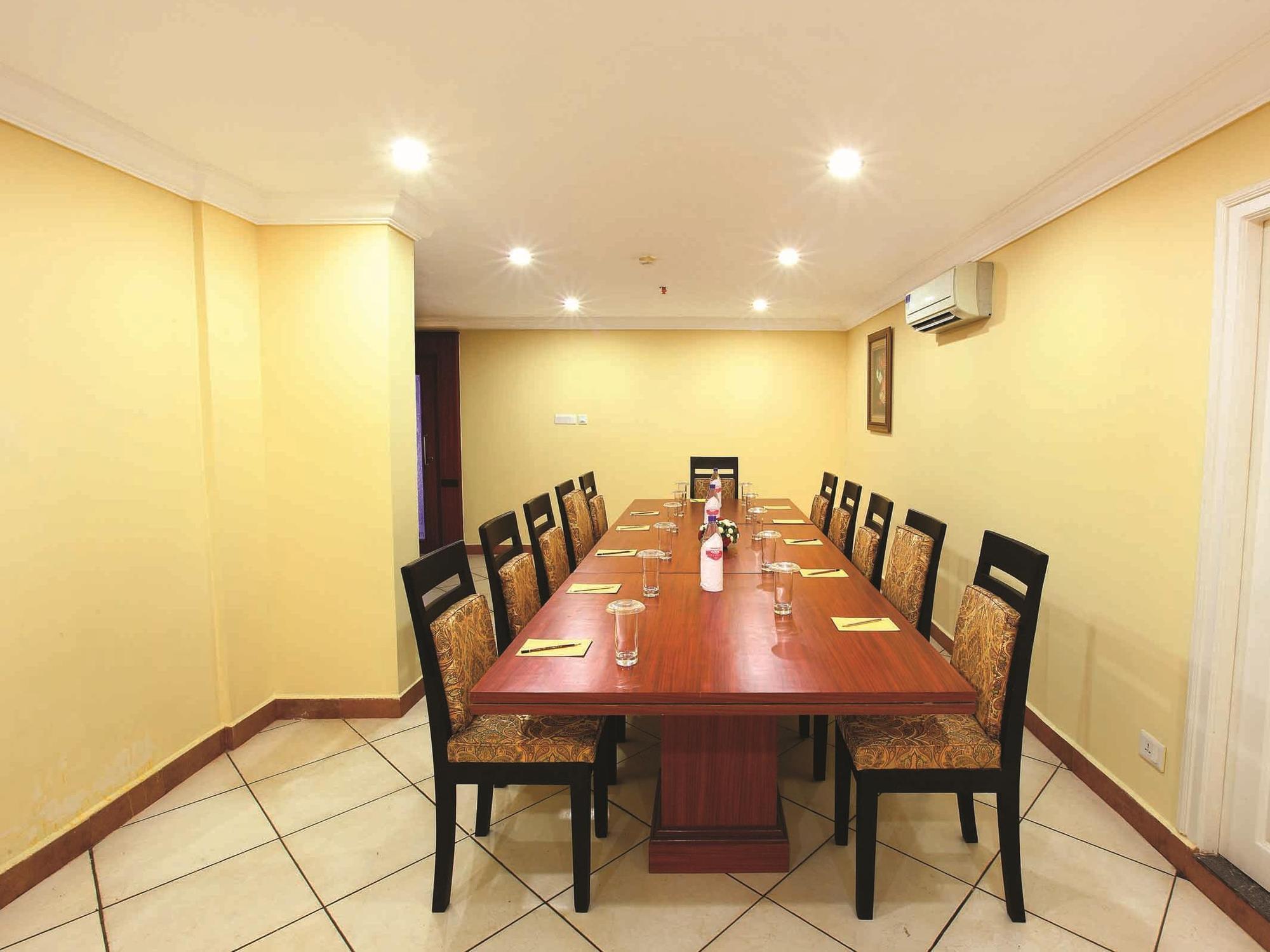Emarald Hotel Cochin Kochi Dış mekan fotoğraf