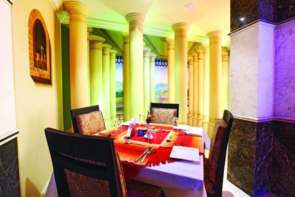 Emarald Hotel Cochin Kochi Dış mekan fotoğraf