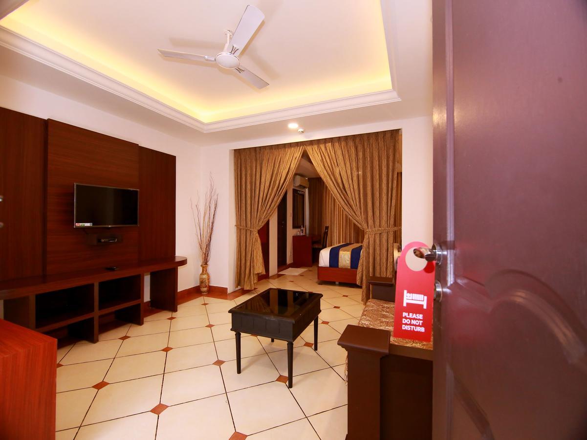 Emarald Hotel Cochin Kochi Dış mekan fotoğraf